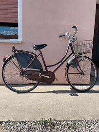 Bicicletta da città tipo "Olandese"