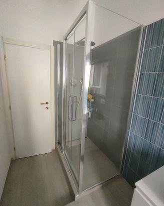 BOX DOCCIA ANGOLARE 74X114