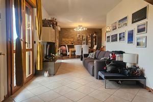 Appartamento su 2 piani Ud Nord