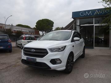 Ford Kuga 1.5 TDCI 120 CV S&S 2WD ST-Line