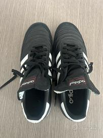 Adidas mundial calcetto 42,5