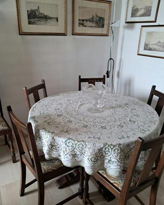 Tavolo rotondo legno massello piu’ sedie