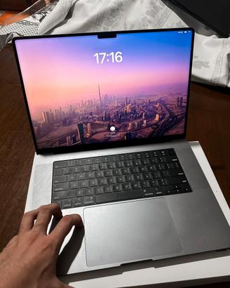 MACBOOK PRO 16” M2 PRO 16GB RAM 1TB