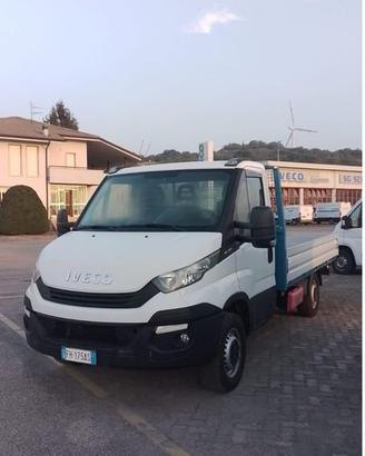 Iveco DAILY 35s16 CABINATO CASSONE FISSO