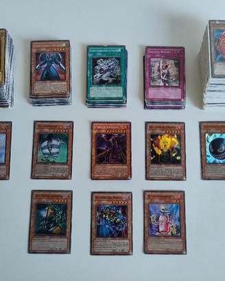 Lotto carte miste Yu-Gi-Oh! Più di 180 carte
