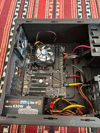 Blocco pc i5 + case