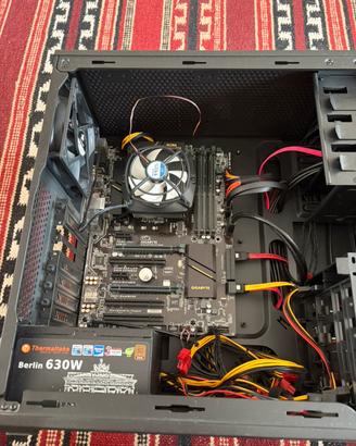 Blocco pc i5 + case