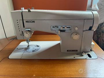 Macchina da cucire NECCHI 503 con mobiletto