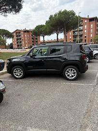 Auto jeep renegade 4e