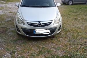 Opel Corsa 1200