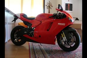Ducati Desmosedici RR
