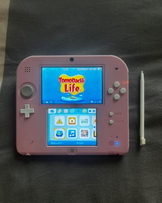 Nintendo 2ds con Tomodachi Life