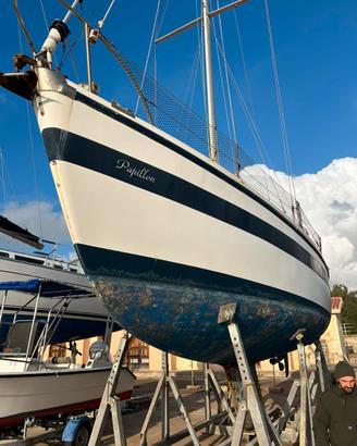Coronado 35
