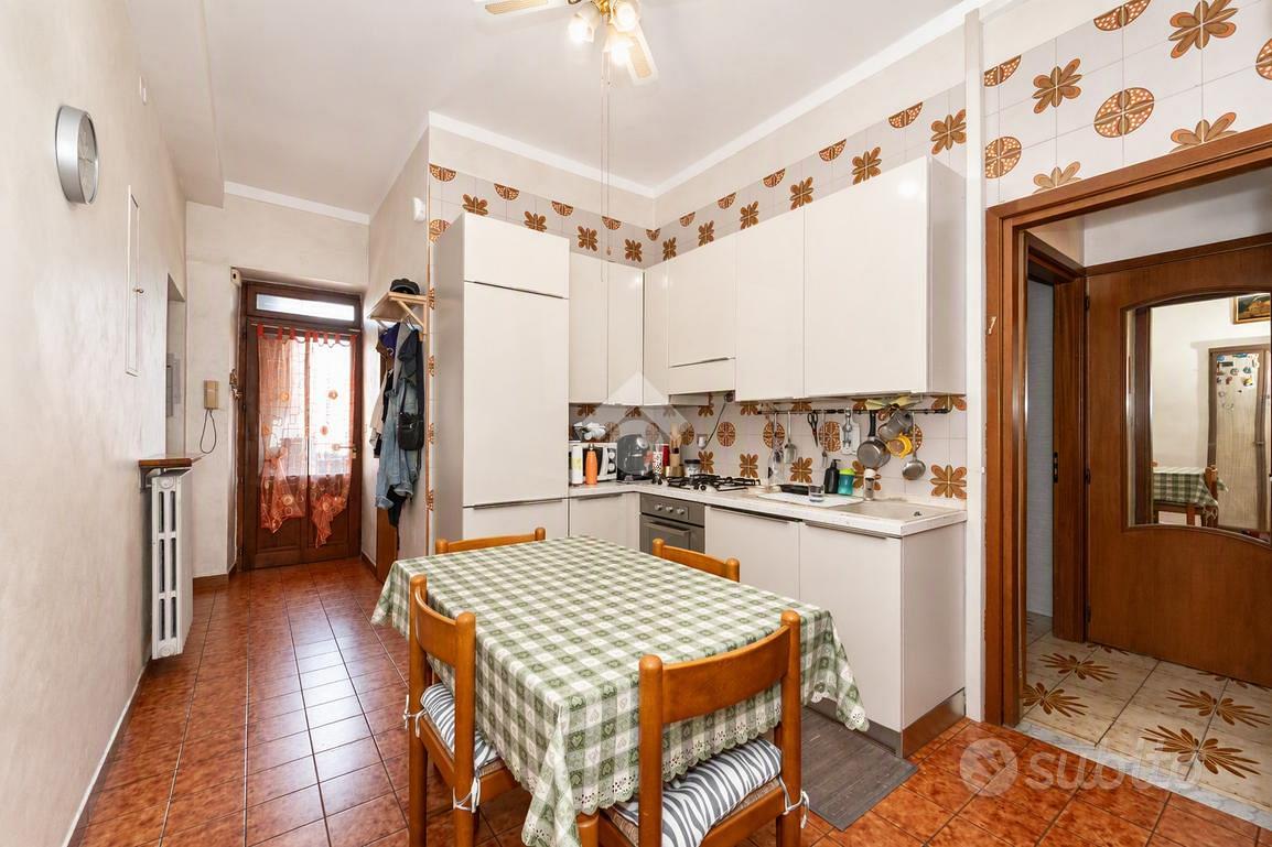 Apartment in Torino, Circoscrizione 3 - Altro