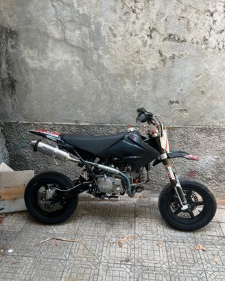 Pit bike mobster b2