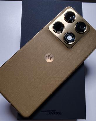 Motorola Signature 16GB/512GB
