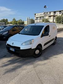 Peugeot Partner 1.6 8V HDi 90CV FAP L2 2 posti Fur