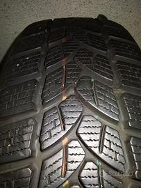 Pneumatici Firestone WinterHawk 3 (165/70 R14 81T)