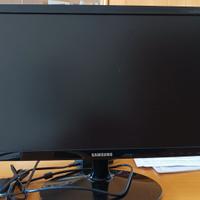 Monitor Samsung LCD 22 Pollici  S22B150 LED Nero