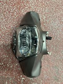 Faro led  stop e carene posteriori sh 300 2020