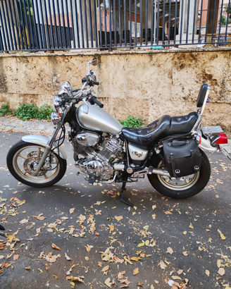 Moto Yamaha Virago