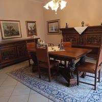 Tavolo legno massello scolpito classico con leoni