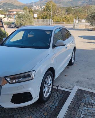 AUDI Q3 2.0 tdi 150 cv s tronic quattro