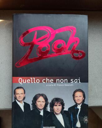 Libro Pooh autografato perfettamente conservato