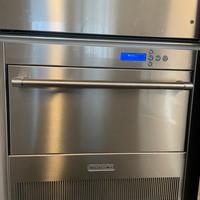 Fabbricatore di ghiaccio