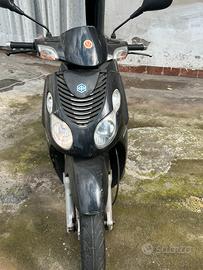 Piaggio Carnaby 125