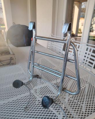 Portapacchi anteriore vespa