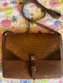 Borsa postina in cuoio