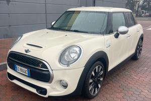 MINI COOPER SD 2.0 170cv 2015