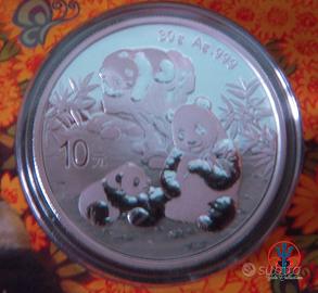 Cina 2025 panda moneta argento 30 gram bu