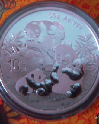 Cina 2025 panda moneta argento 30 gram bu
