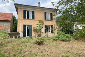 CASA INDIPENDENTE A MONTOGGIO