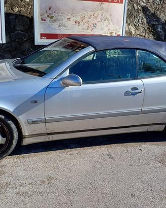 Mercedes Cabriolet