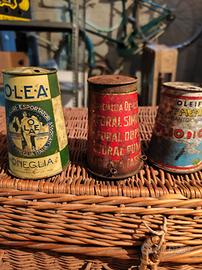 cappellotti antichi in ferro 