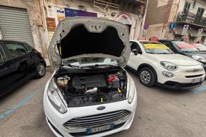Ford Fiesta 1.5 TDCi 75CV 5 porte Titanium FINANZI