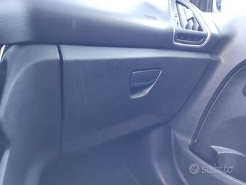 Cassetto portaoggetti FORD B MAX del 2015