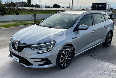 RENAULT Mégane Sporter Blue dCi 115 CV EDC Equilib