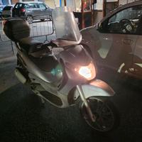 Beverly 250 - anno 2005 - 51333 km - buone cond.