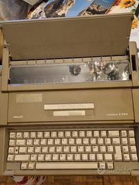 Macchina per scrivere Olivetti