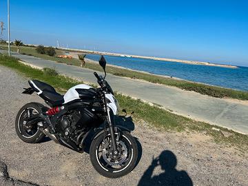 Kawasaki ER 6N