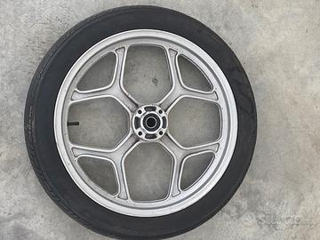 Cerchio anteriore BMW K75 usato