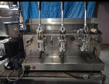 macchina professionale per caffè ☕