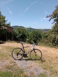 bici da corsa triban b-twin CON COSE IN OMAGGIO