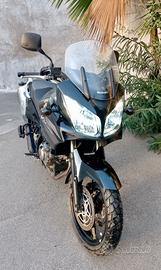 Suzuki V-Strom DL 650 – 2005 – soli 6.100 km