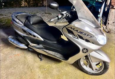Yamaha majesty