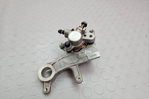 PINZA POSTERIORE HONDA CRF 250 2006 2007 CRE CR F